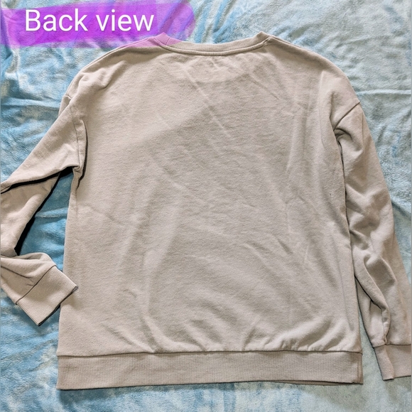 Reitmans grey crew neck, size small, GUC - Picture 11 of 11